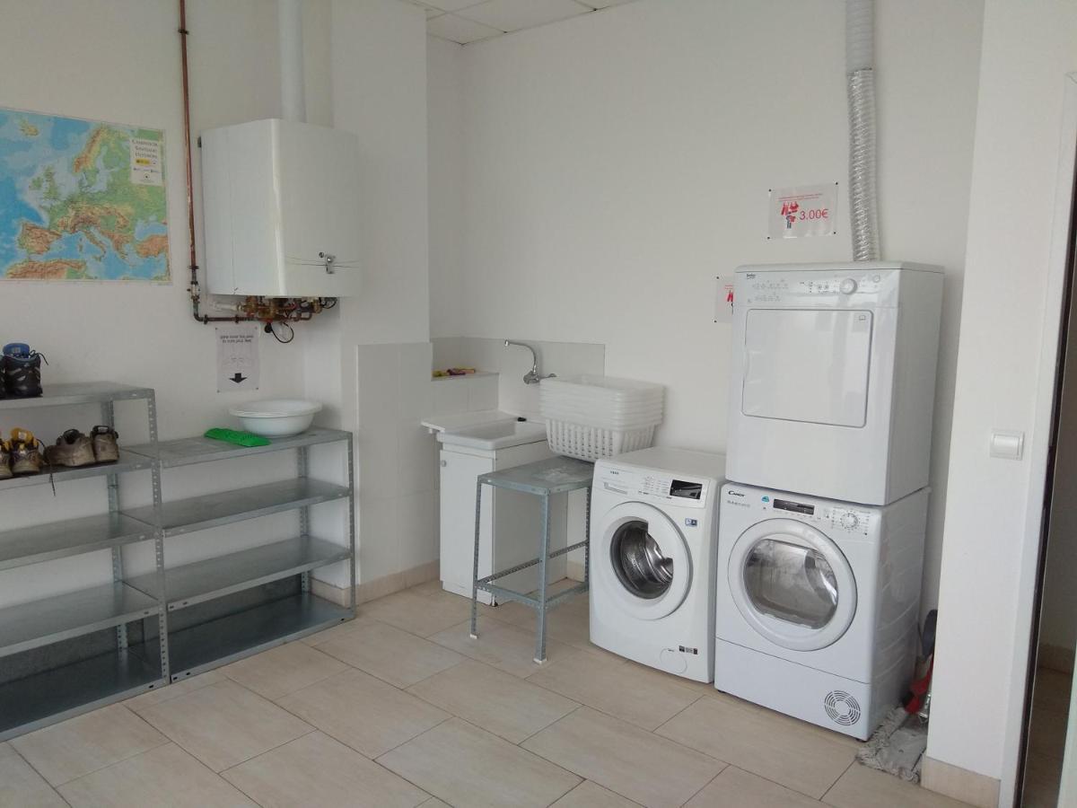 Hostel Check In León Zewnętrze zdjęcie